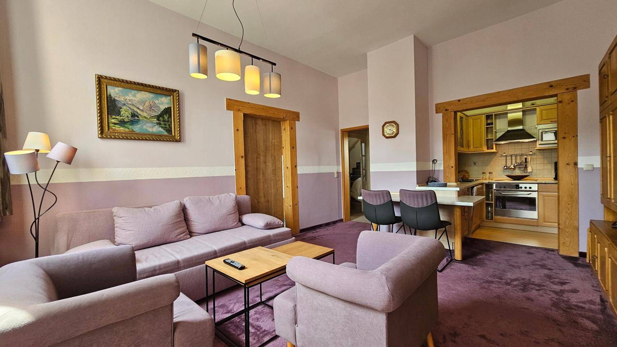 Pension Weisse Rose, Parkplatz, Fruehstueck, Wlan, Zentral Bad Elster Exterior foto