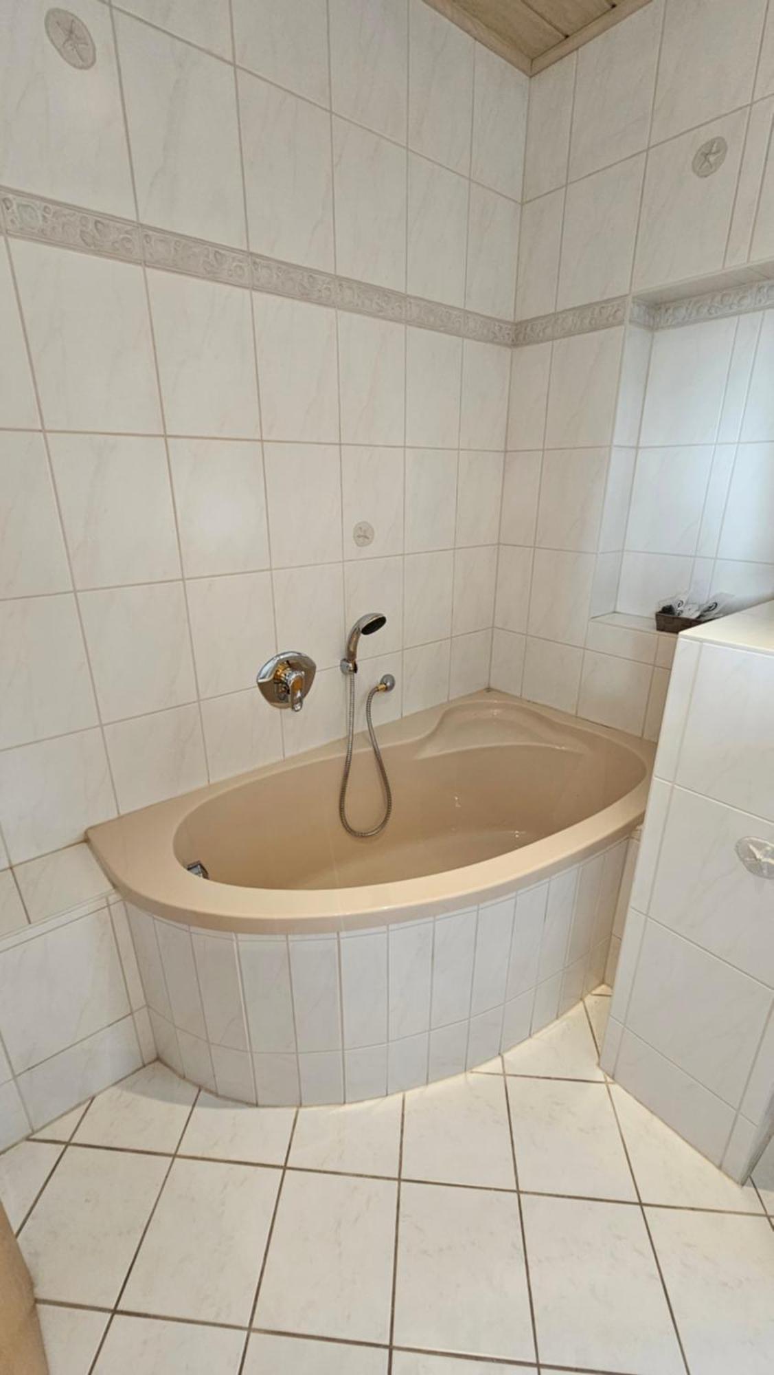 Pension Weisse Rose, Parkplatz, Fruehstueck, Wlan, Zentral Bad Elster Exterior foto